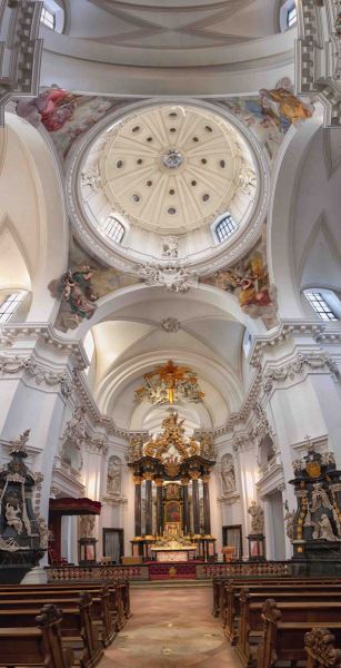 Inside Fulda Dom