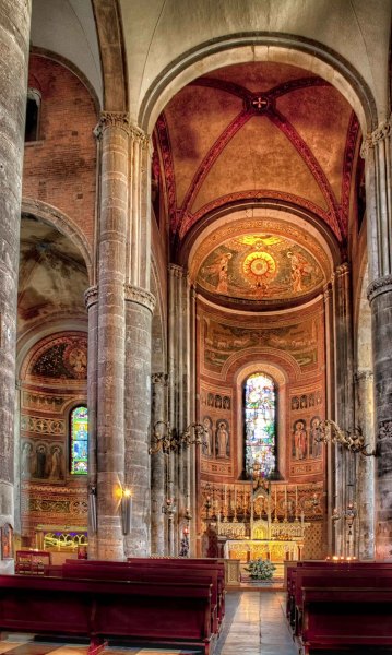 La chiesa di Piazza Cavalli